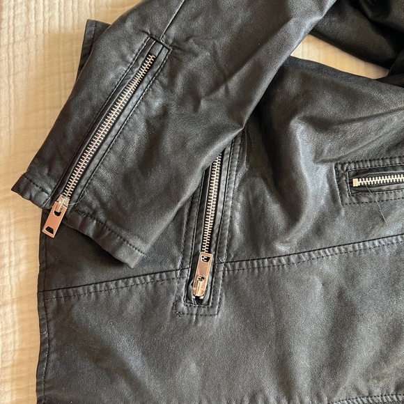 Blank NYC Black Faux Leather Moto Jacket - Picture 3 of 7